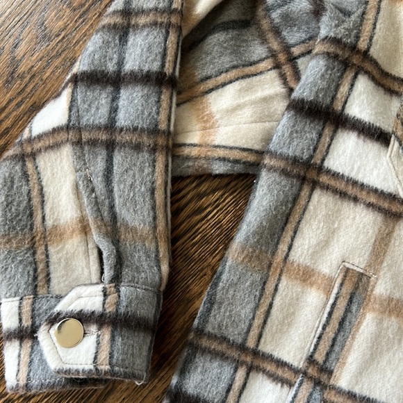 NWT Zara plaid soft shacket - Picture 6 of 8